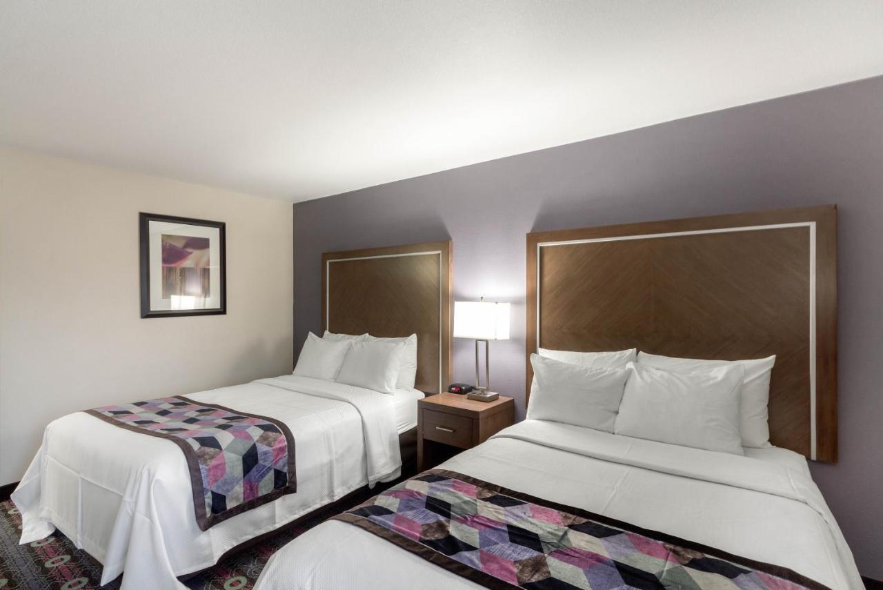 Comfort Inn Midtown Tulsa Bagian luar foto