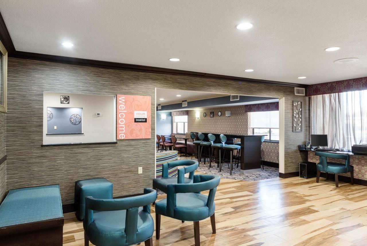 Comfort Inn Midtown Tulsa Bagian luar foto