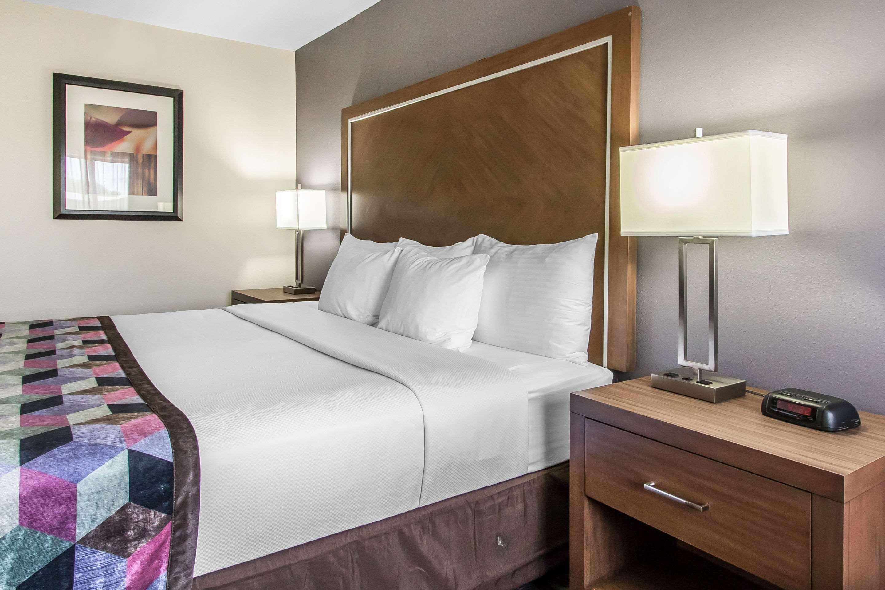 Comfort Inn Midtown Tulsa Bagian luar foto
