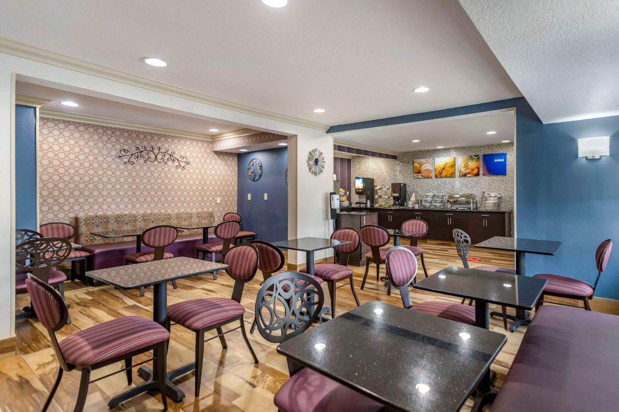 Comfort Inn Midtown Tulsa Bagian luar foto